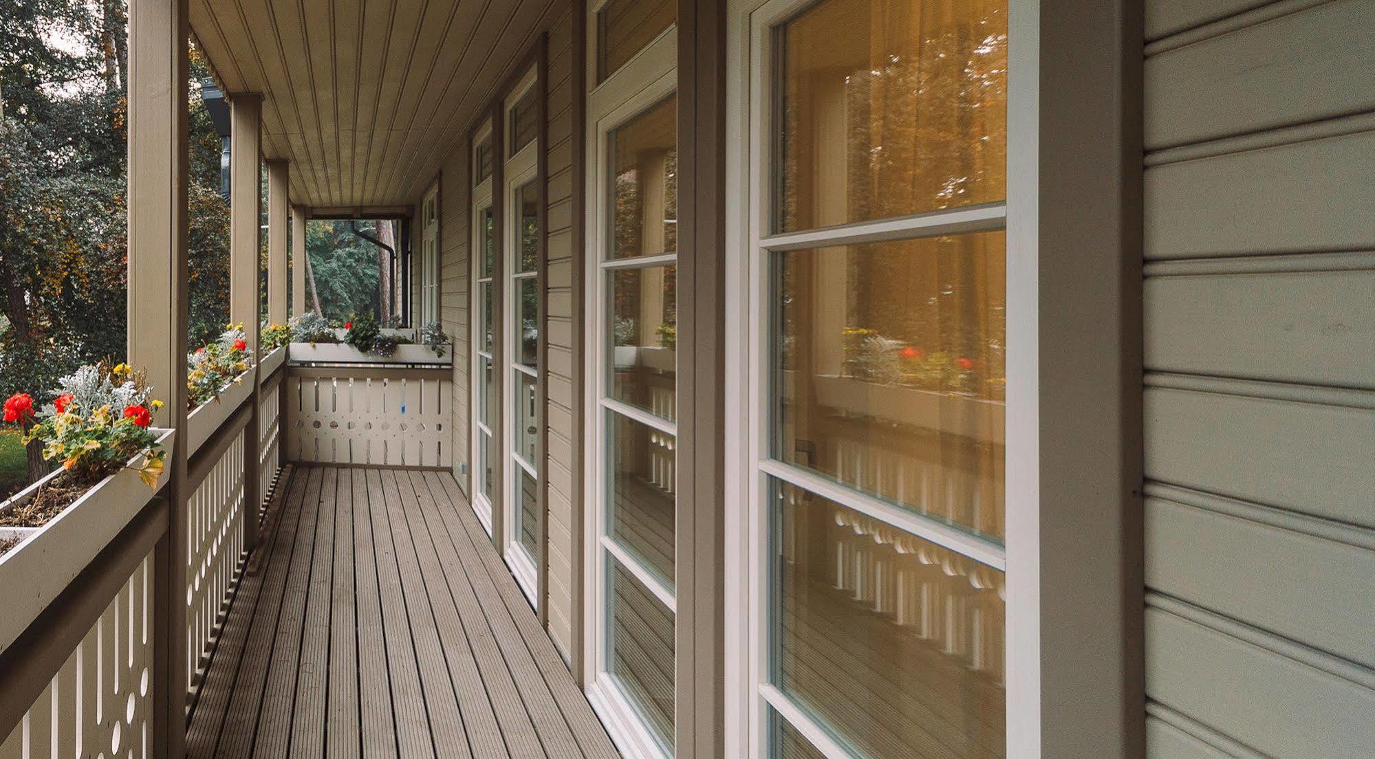 Wooden Villa Apartments Jurmala Exterior photo