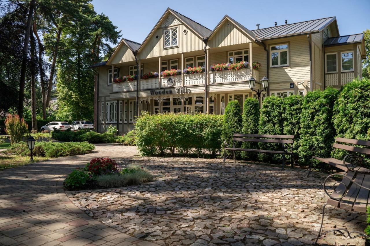 Wooden Villa Apartments Jurmala Exterior photo